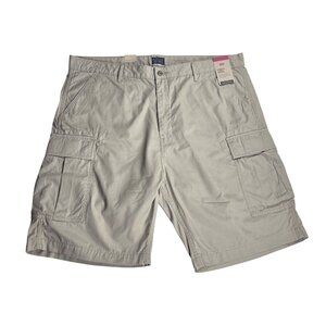 Levi’s Carrier Cargo Shorts Men's Size 31 Khaki Beige Pockets Hiking Outdoor NWT